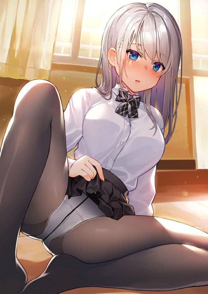 女の子が脚を大きく開いてパンツを見せつけてくる二次エロ画像